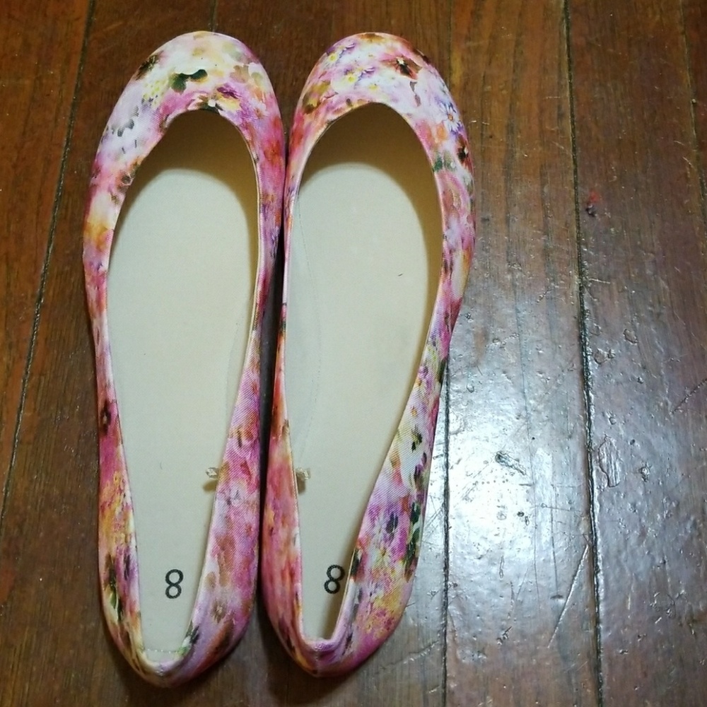 ☆ Trendy pink floral flats